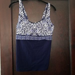 Lands End tankini top. Size 10 DD cup.